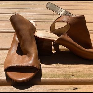 Clark’s Sling Back Shooties Cognac Size 7